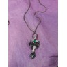 FANTASTIQUE Collier Dragon noir sur épée strass vert