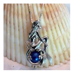 La Petite sirène Collier...
