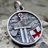 FANTAISIE Collier  Médaille Chevalier Templier