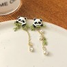 Kawaii Boucles d'oreille panda asymetrique