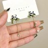 Kawaii Boucles d'oreille panda asymetrique