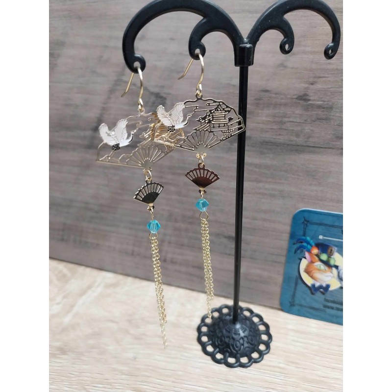 Boucles d'oreille éventail perle bleu