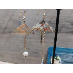 Boucle d'oreille asymétrique évantail Japon