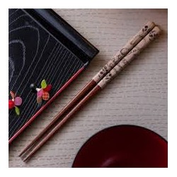 Studio Ghibli Baguettes laquées Kiki la petite sorcière marron 21 cm