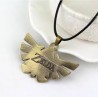 ZELDA Collier triforce Hyrule
