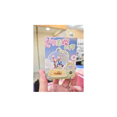 GHIBLI Bind Box Porte clé Boule à Neige Fleur de Cerisier