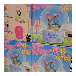 GHIBLI Bind Box Porte clé Boule à Neige Fleur de Cerisier