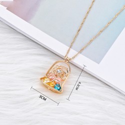 LA BELLE ET LA BETE collier cage rose de belle